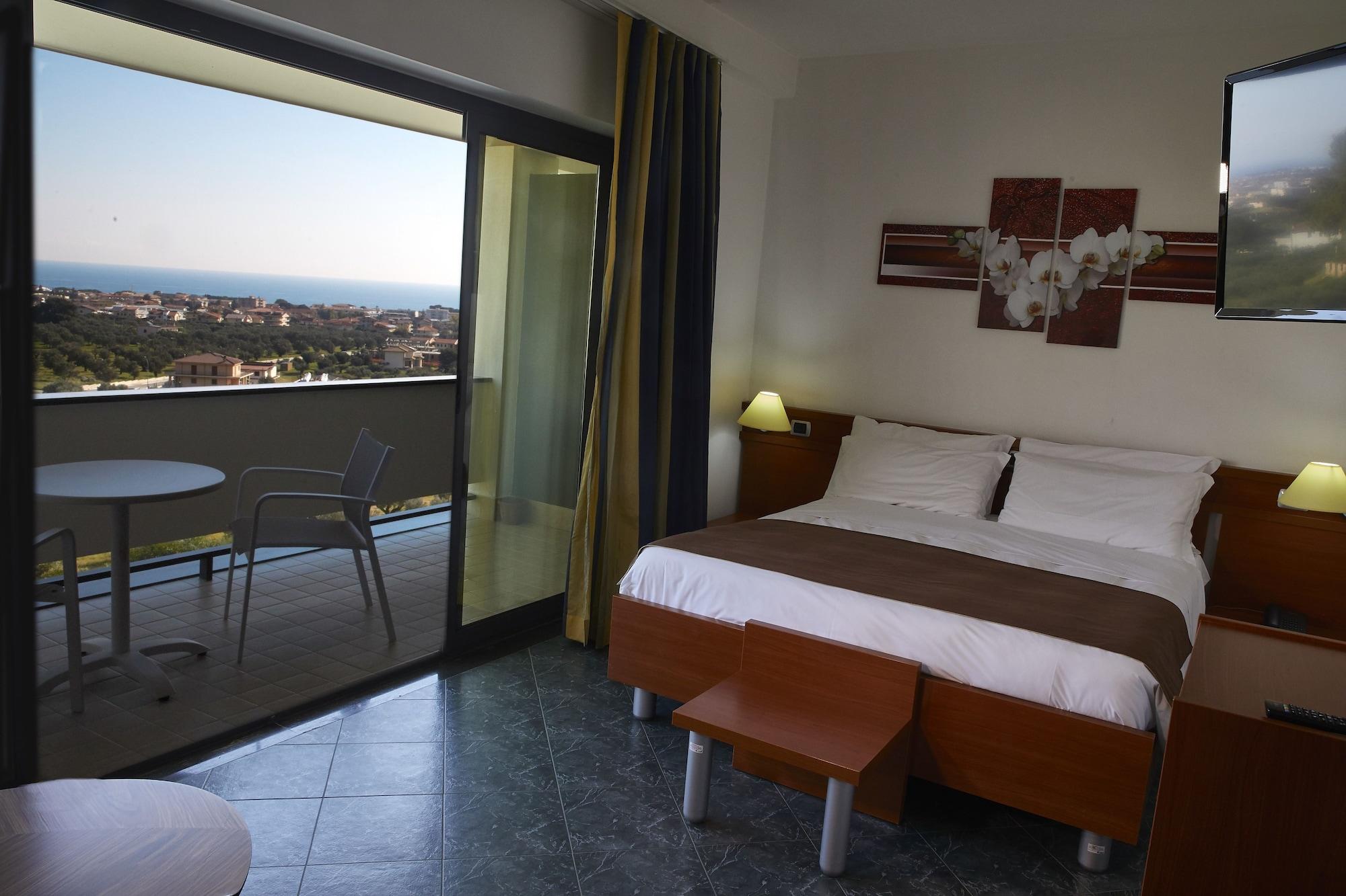 Park Hotel Mirabeau 蒙泰保内 外观 照片