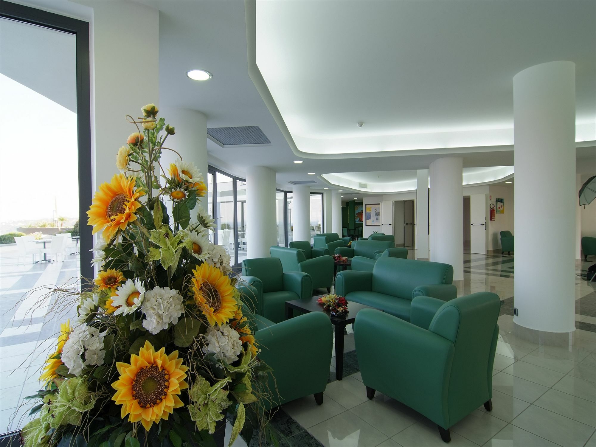 Park Hotel Mirabeau 蒙泰保内 内观 照片